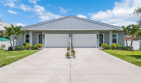 605/609 107th AVE N NAPLES FL 34108