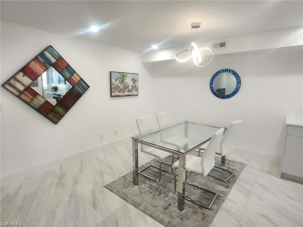 HARBOUR COVE - Residential Lease