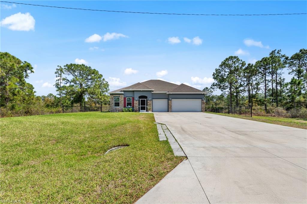 LEHIGH ACRES - Residential