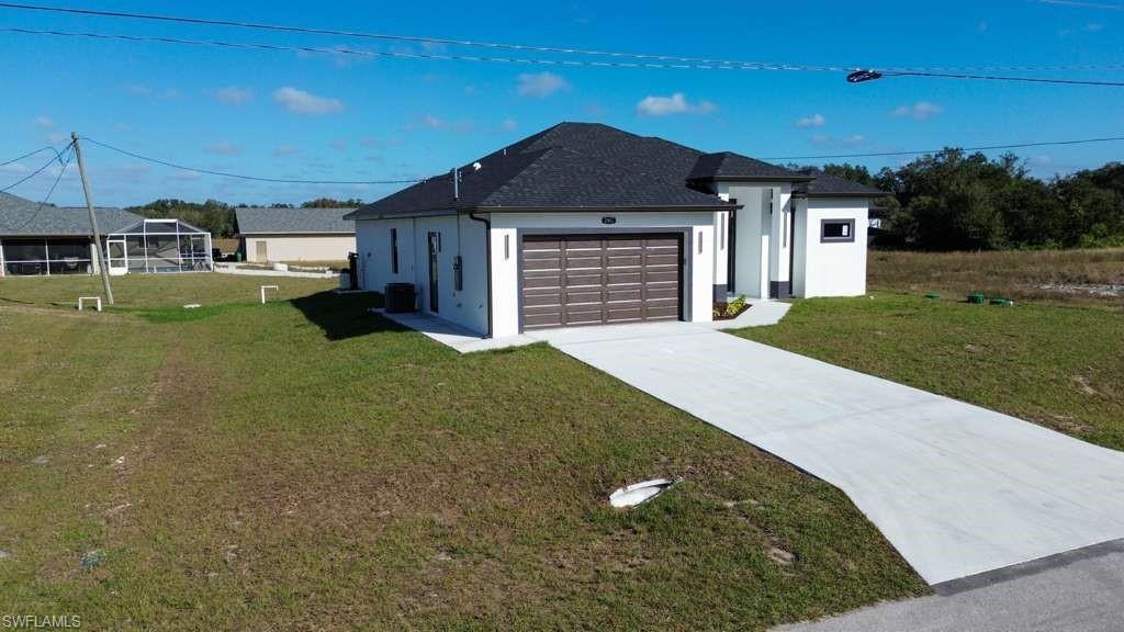 LEHIGH ACRES - Residential