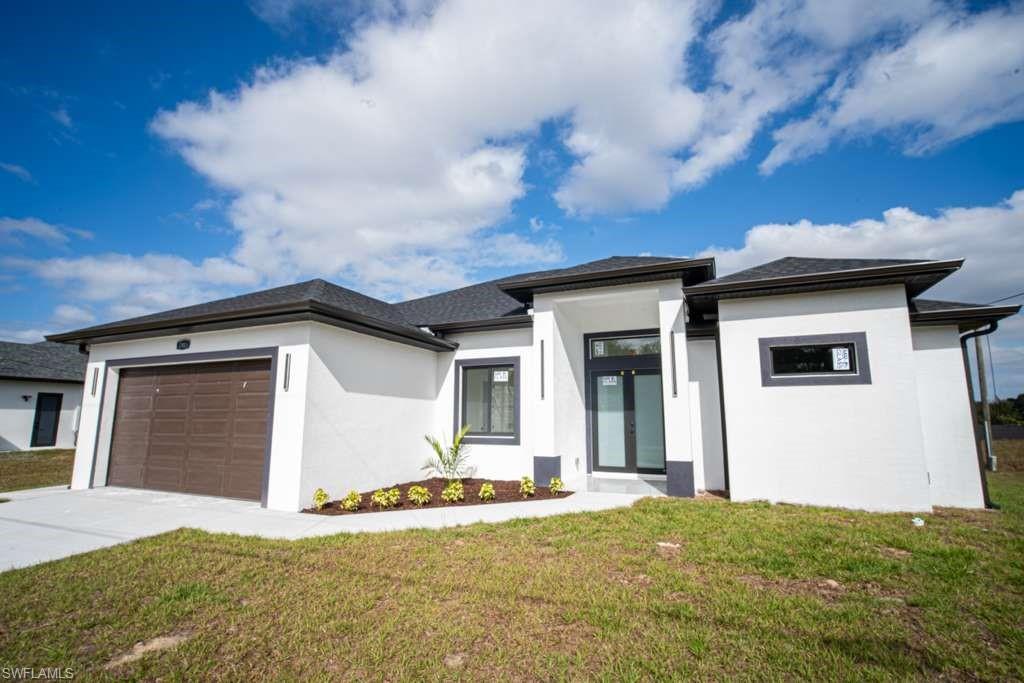 LEHIGH ACRES - Residential