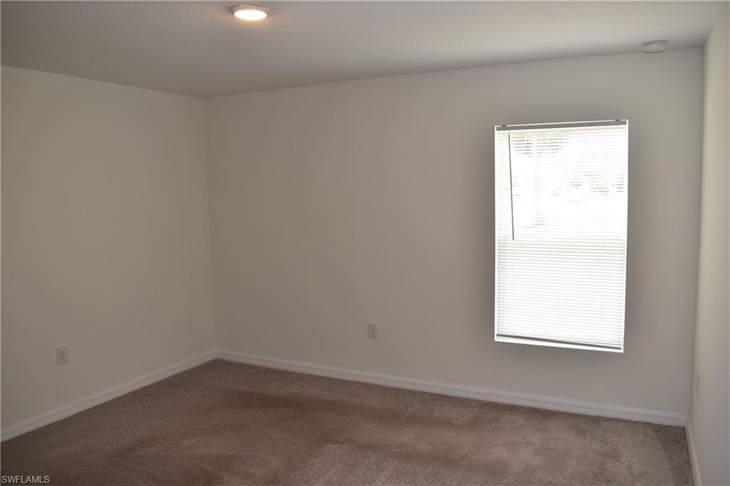 NORTH PORT - Residential Lease