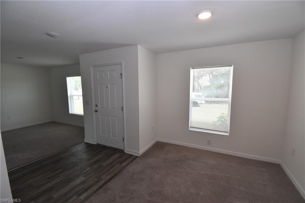 NORTH PORT - Residential Lease