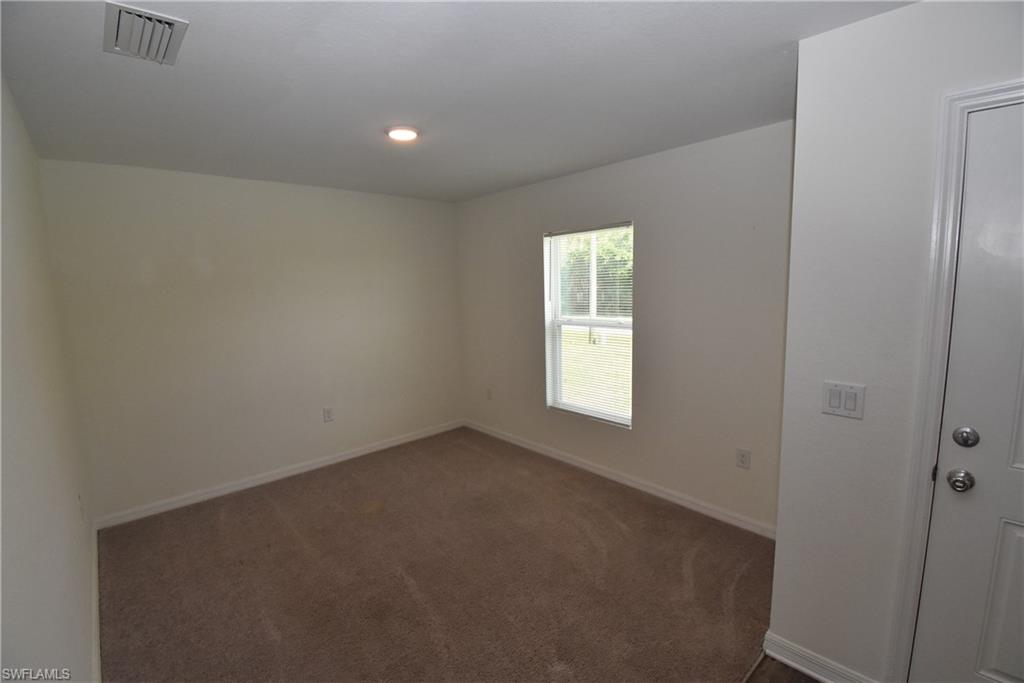 NORTH PORT - Residential Lease