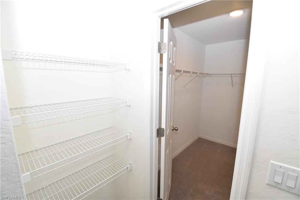 NORTH PORT - Residential Lease