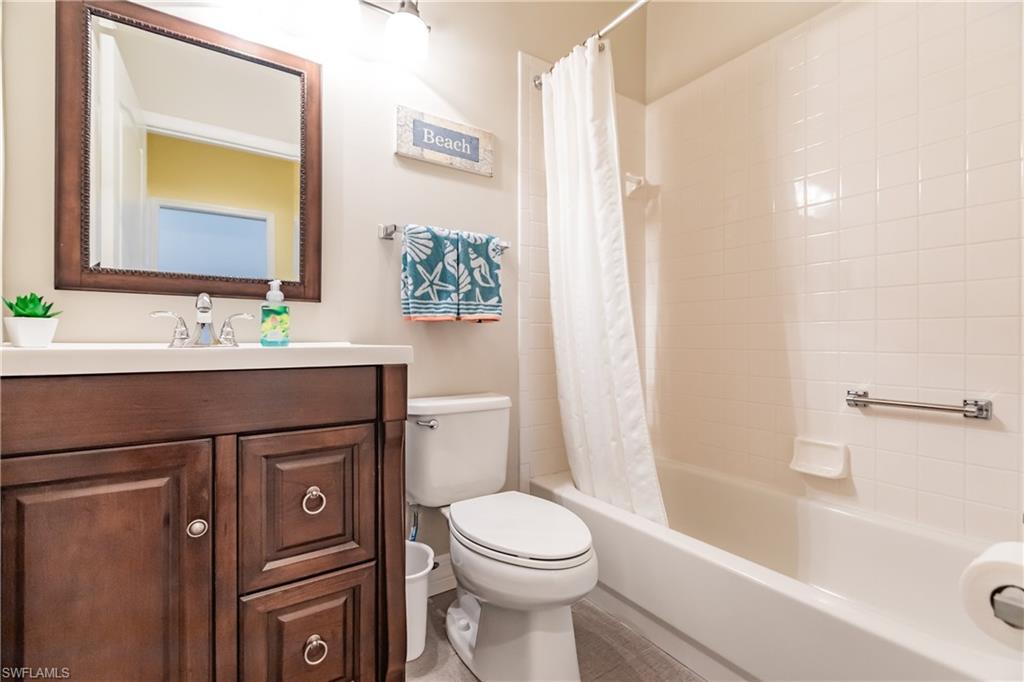 VILLAS AT COUNTRY CREEK - Residential