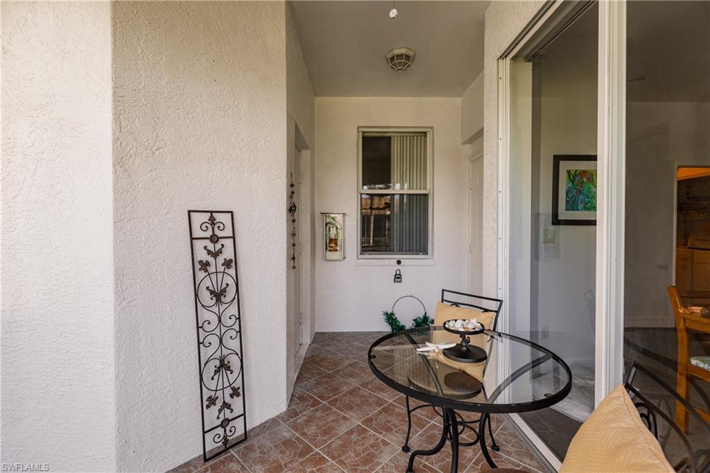 VILLAS AT COUNTRY CREEK - Residential