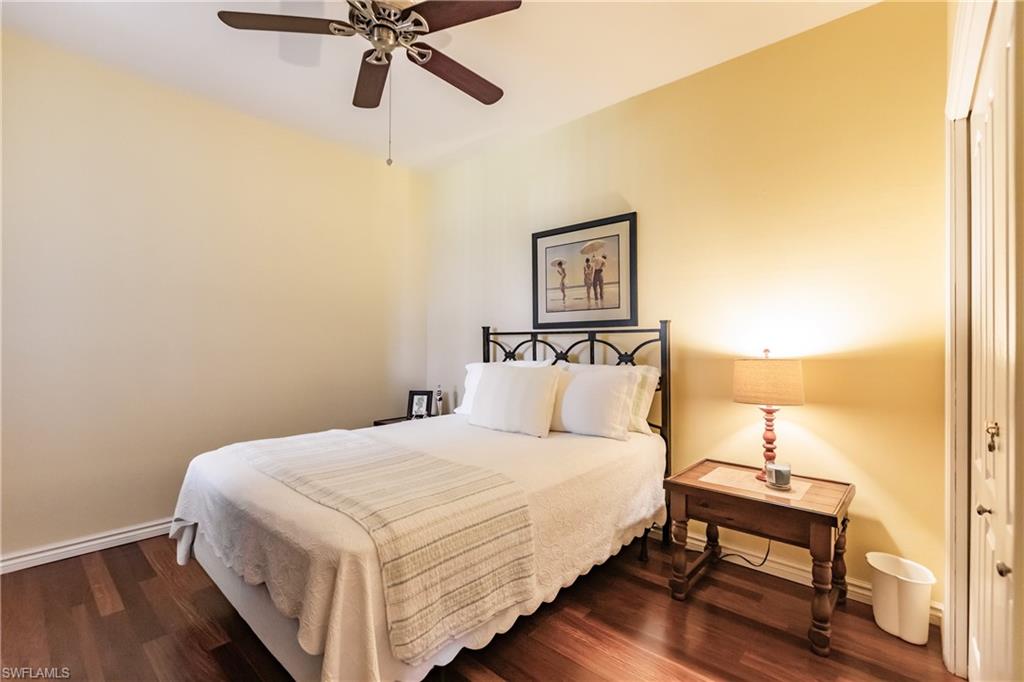 VILLAS AT COUNTRY CREEK - Residential