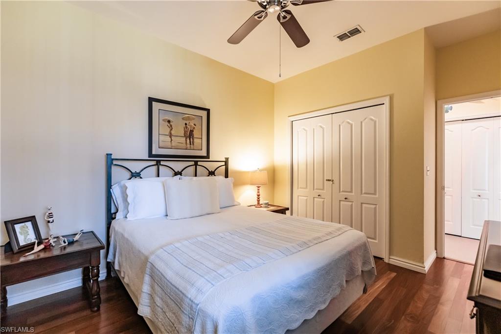 VILLAS AT COUNTRY CREEK - Residential