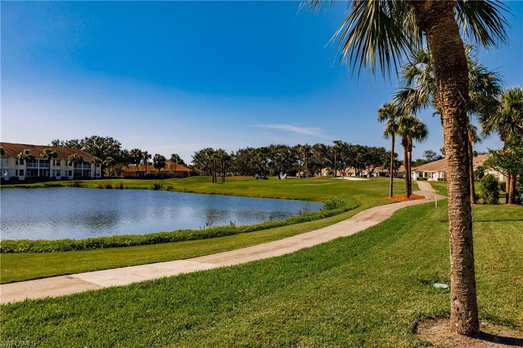 VILLAS AT COUNTRY CREEK - Residential