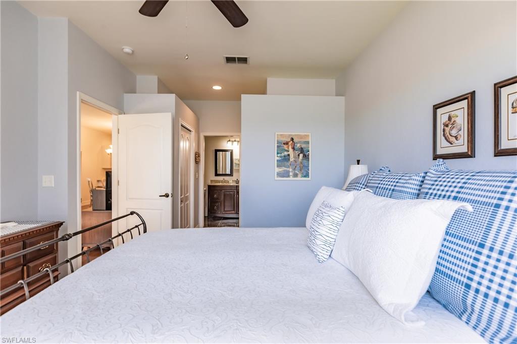 VILLAS AT COUNTRY CREEK - Residential