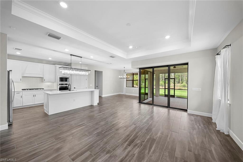 VERDANA VILLAGE - Residential Lease