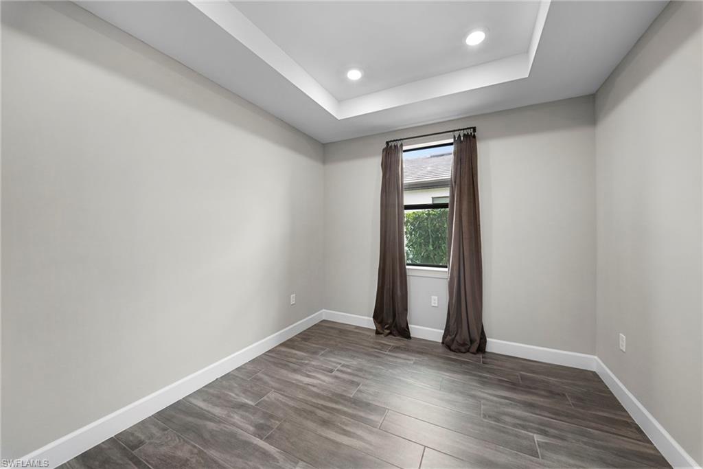 VERDANA VILLAGE - Residential Lease