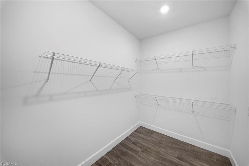 VERDANA VILLAGE - Residential Lease