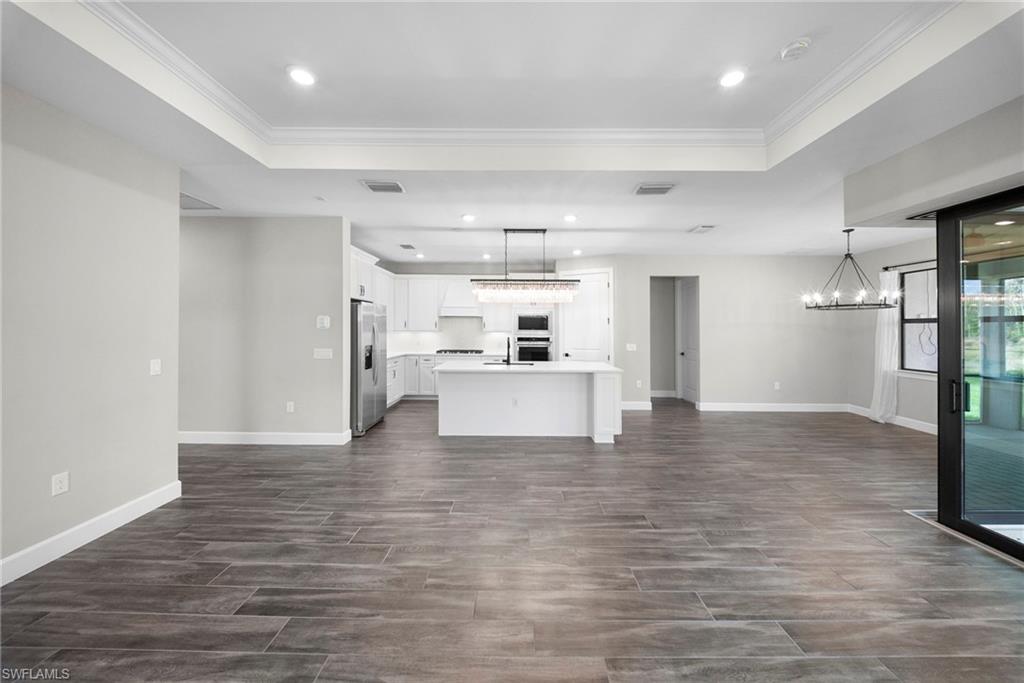 VERDANA VILLAGE - Residential Lease