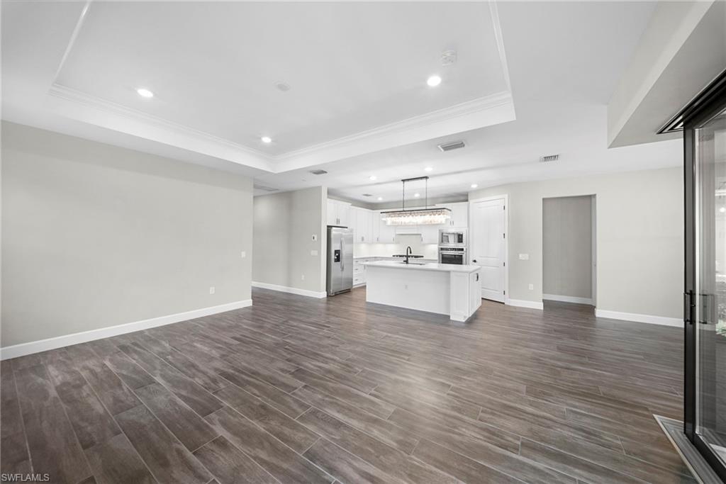 VERDANA VILLAGE - Residential Lease