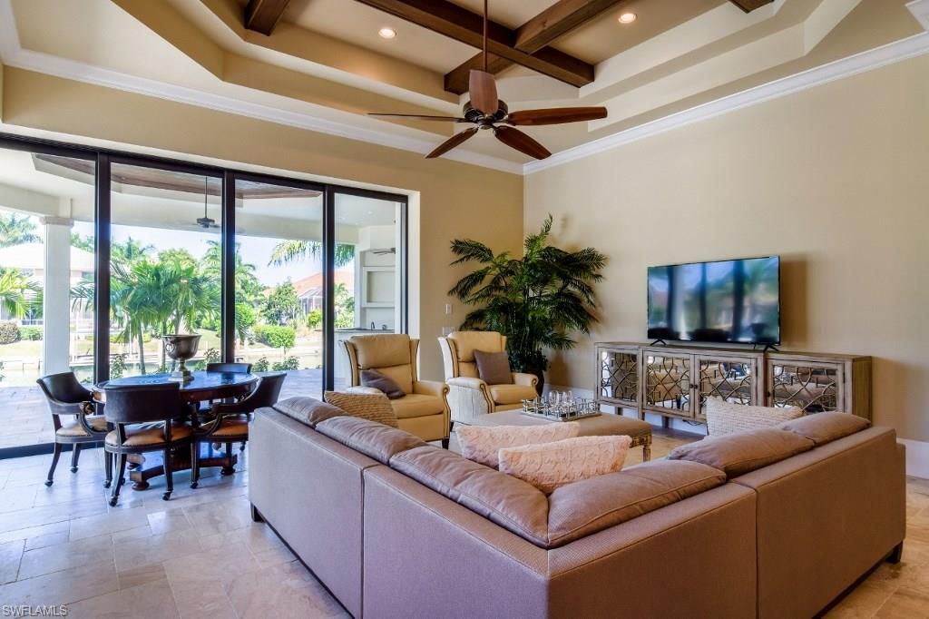 MARCO BEACH - Residential