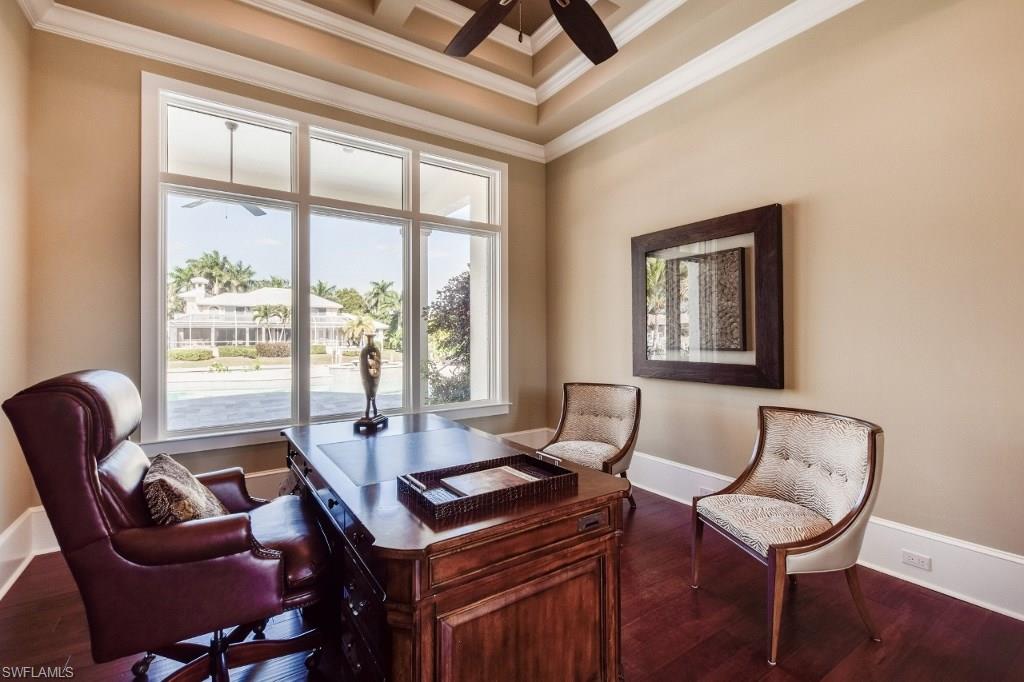 MARCO BEACH - Residential