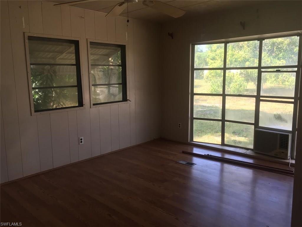 LULOMA ACRES UNRECORDED SUBDIVISION - Residential