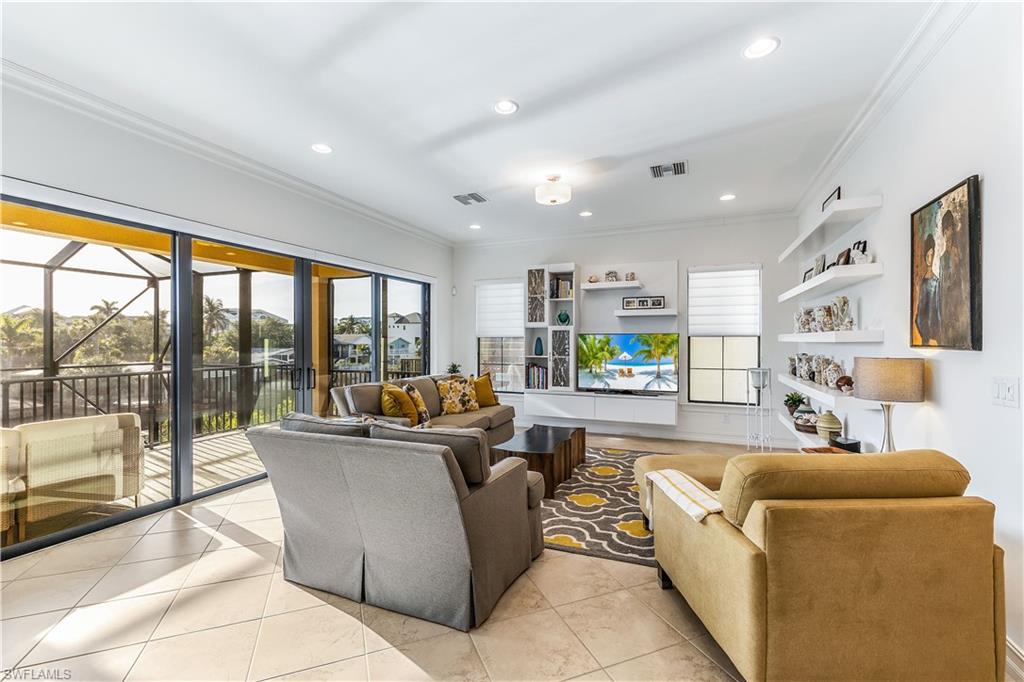 BONITA BEACH - Residential