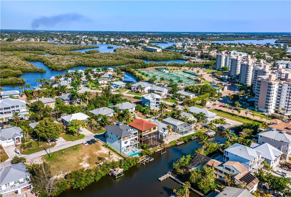BONITA BEACH - Residential