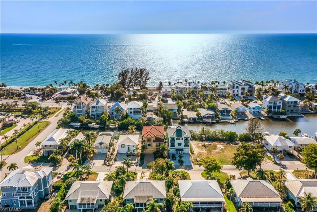 BONITA BEACH - Residential