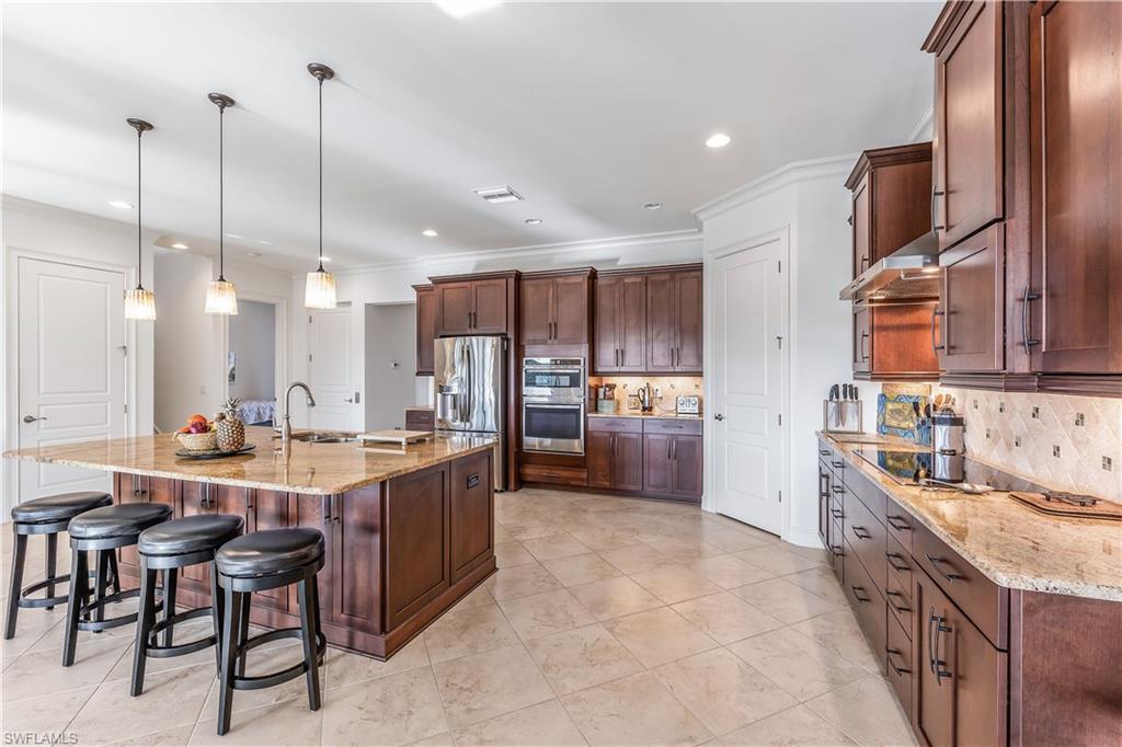 BONITA BEACH - Residential