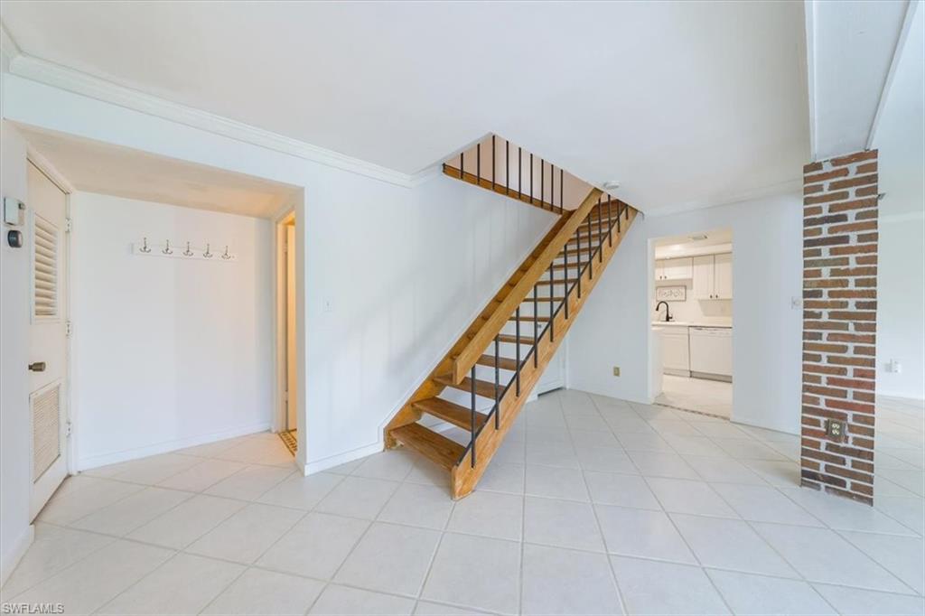 WEDGMONT - Residential