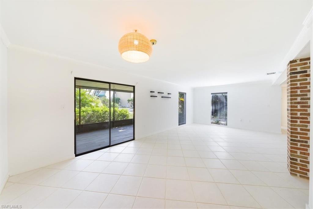 WEDGMONT - Residential