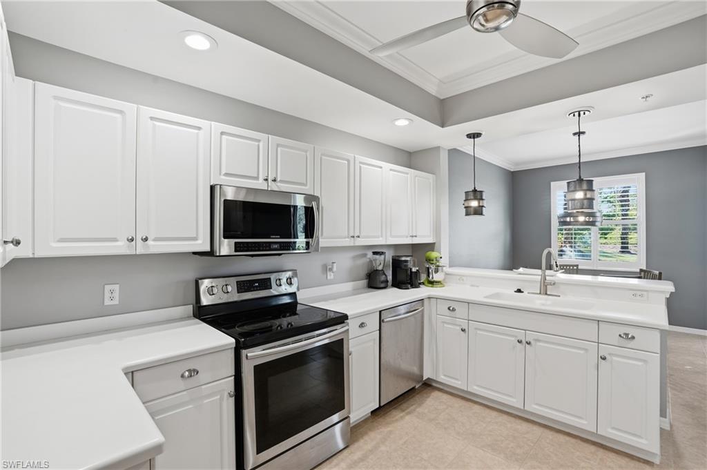 LAUREL GREENS - Residential