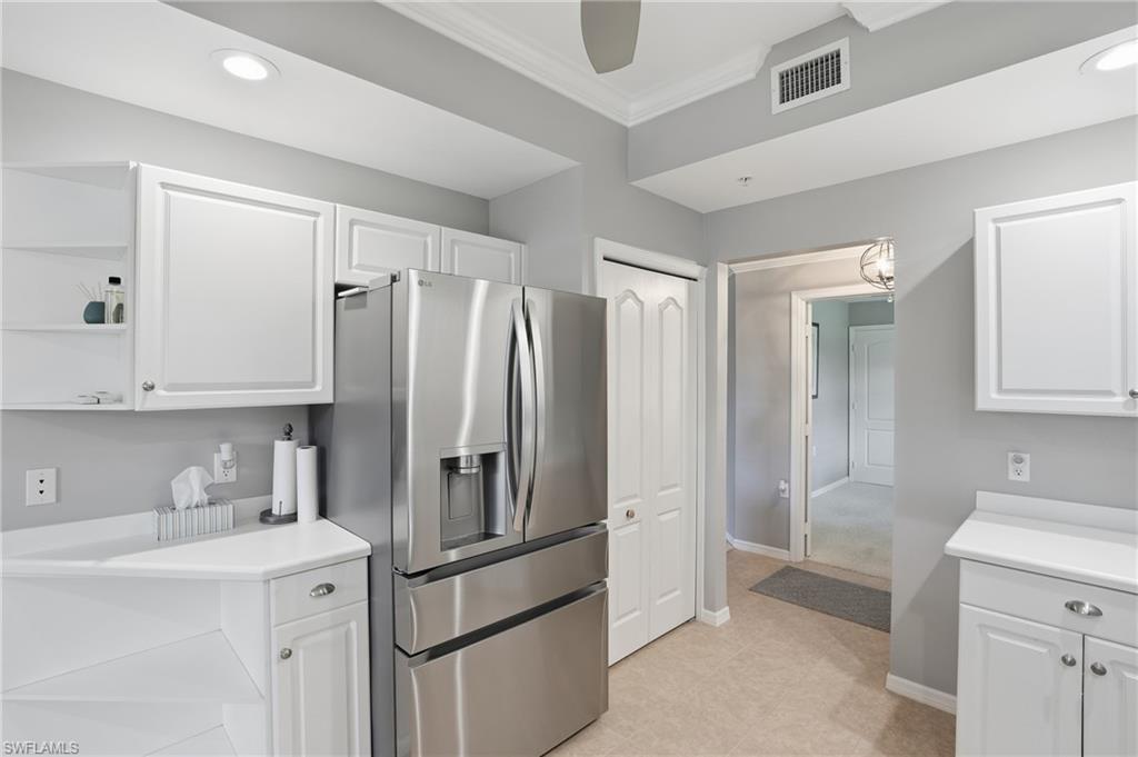 LAUREL GREENS - Residential