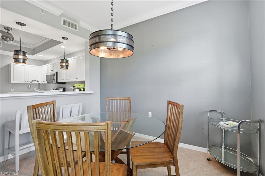 LAUREL GREENS - Residential