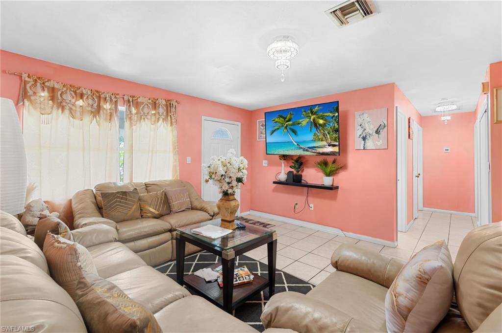 5067 27th PL SW