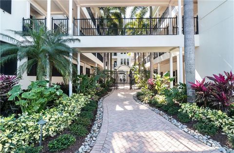 Photo of 1400 Gulf Shore BLVD N #307, NAPLES, FL 34102 (MLS # 226003065)