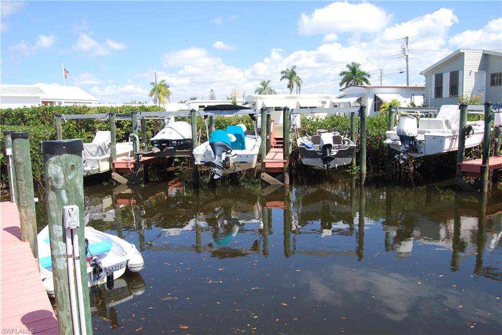 MARINERS COVE - Land