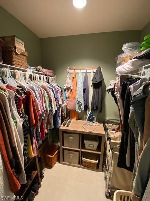 BEACON SQUARE - Residential