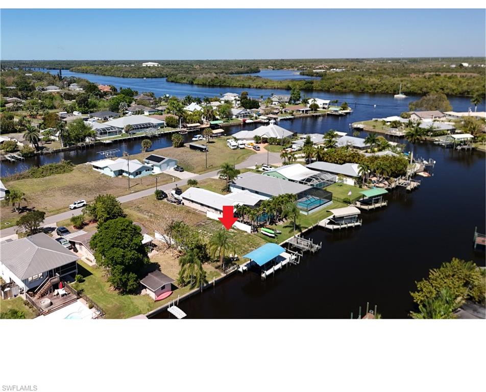 FORT MYERS SHORES - Land