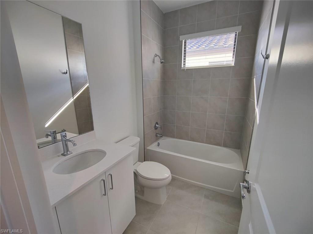 SILVERWOOD - Residential Lease