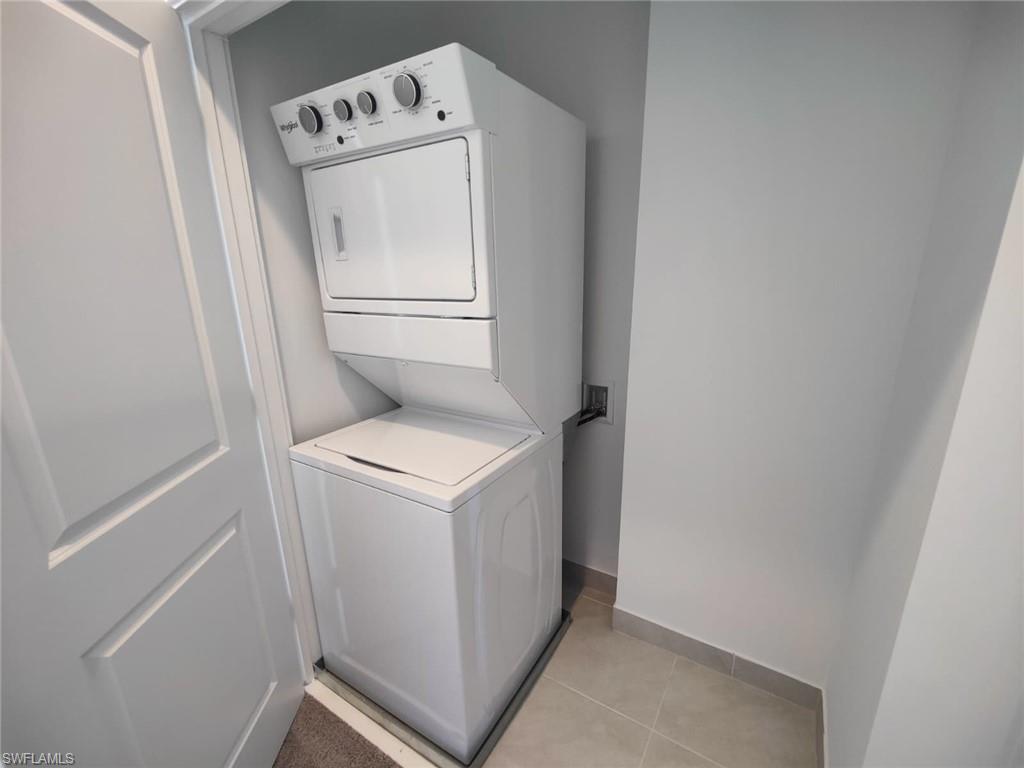 SILVERWOOD - Residential Lease