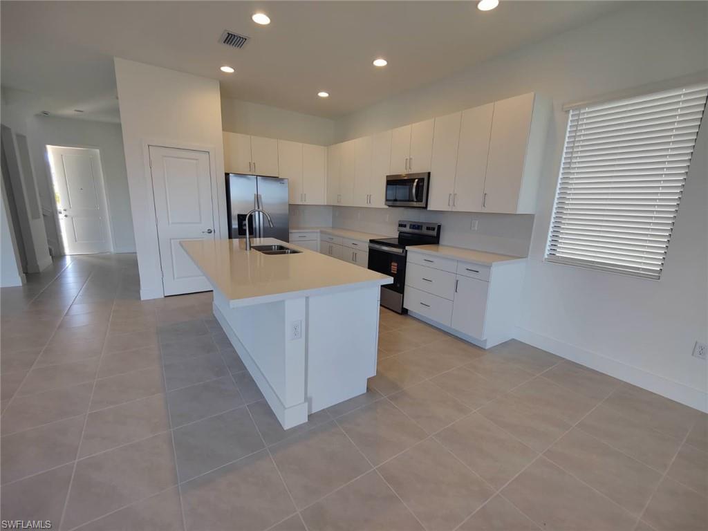 SILVERWOOD - Residential Lease