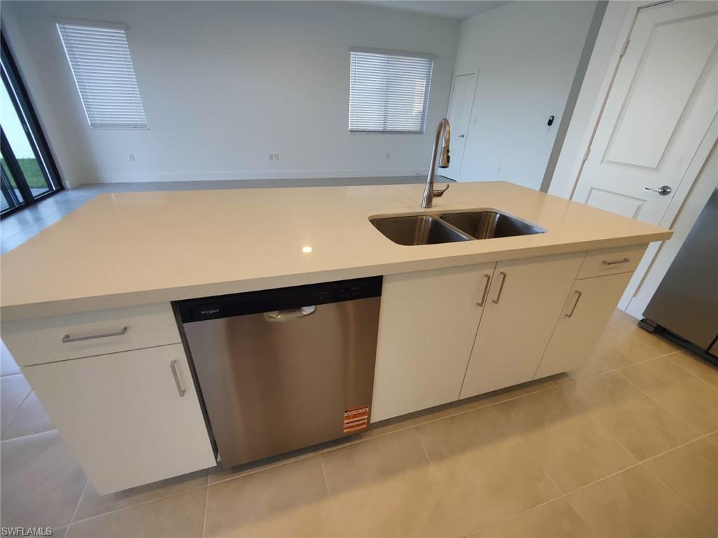 SILVERWOOD - Residential Lease