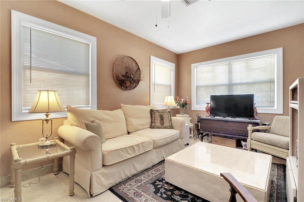 LAKEWOOD PARK - Residential