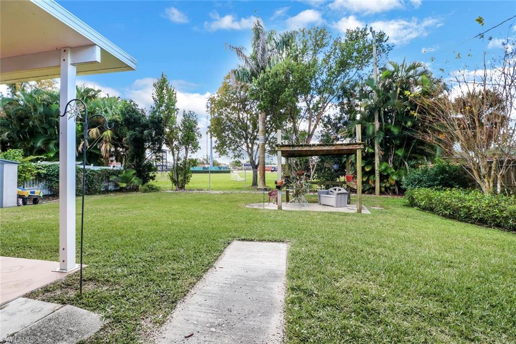 LAKEWOOD PARK - Residential