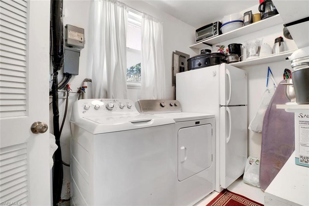 LAKEWOOD PARK - Residential