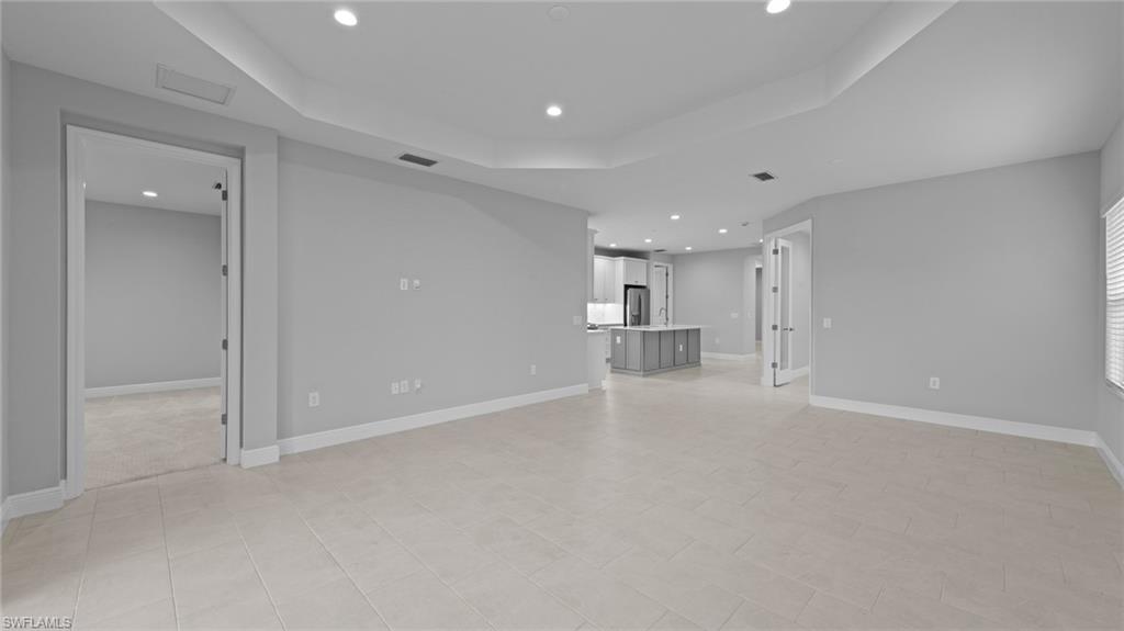 SKYSAIL - Residential