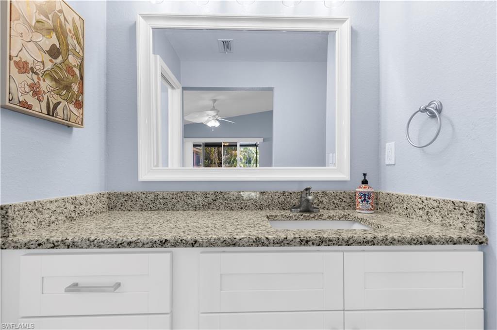 ROYAL WOODS - Residential