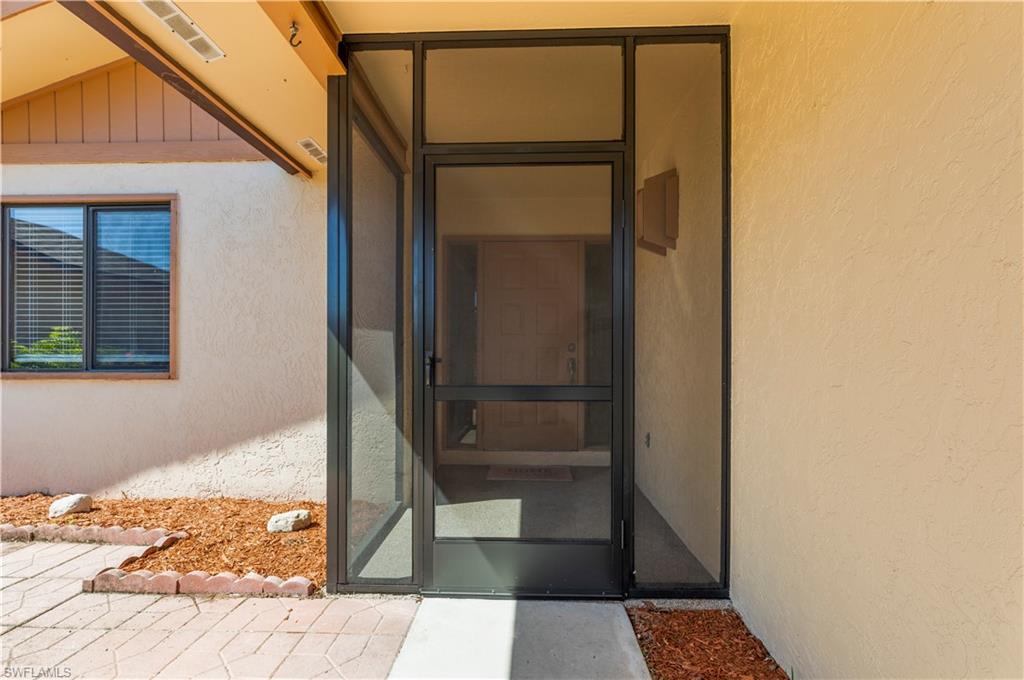 ROYAL WOODS - Residential