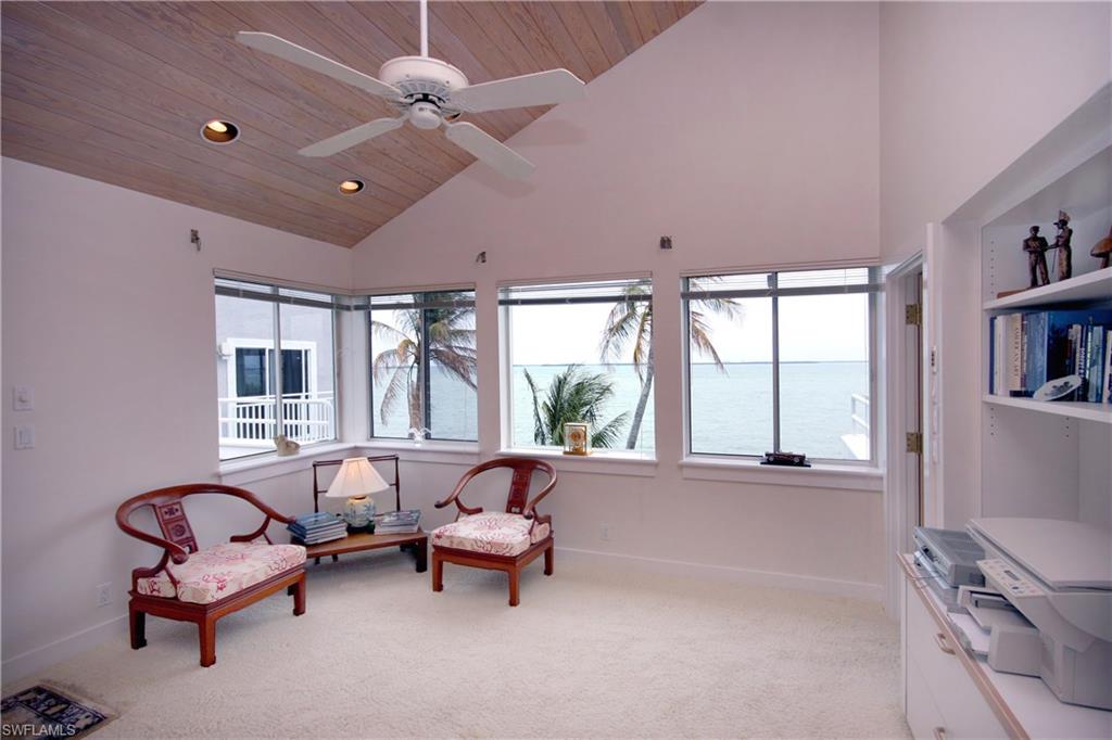 SANIBEL HARBOURS - Residential