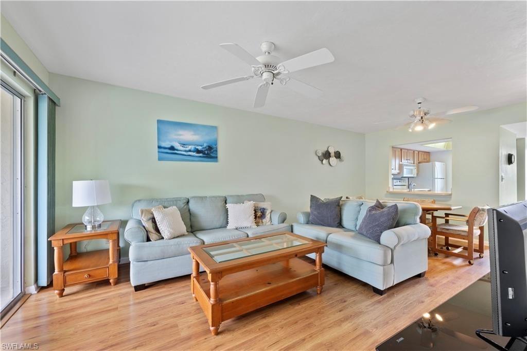 1018 Manatee RD E302