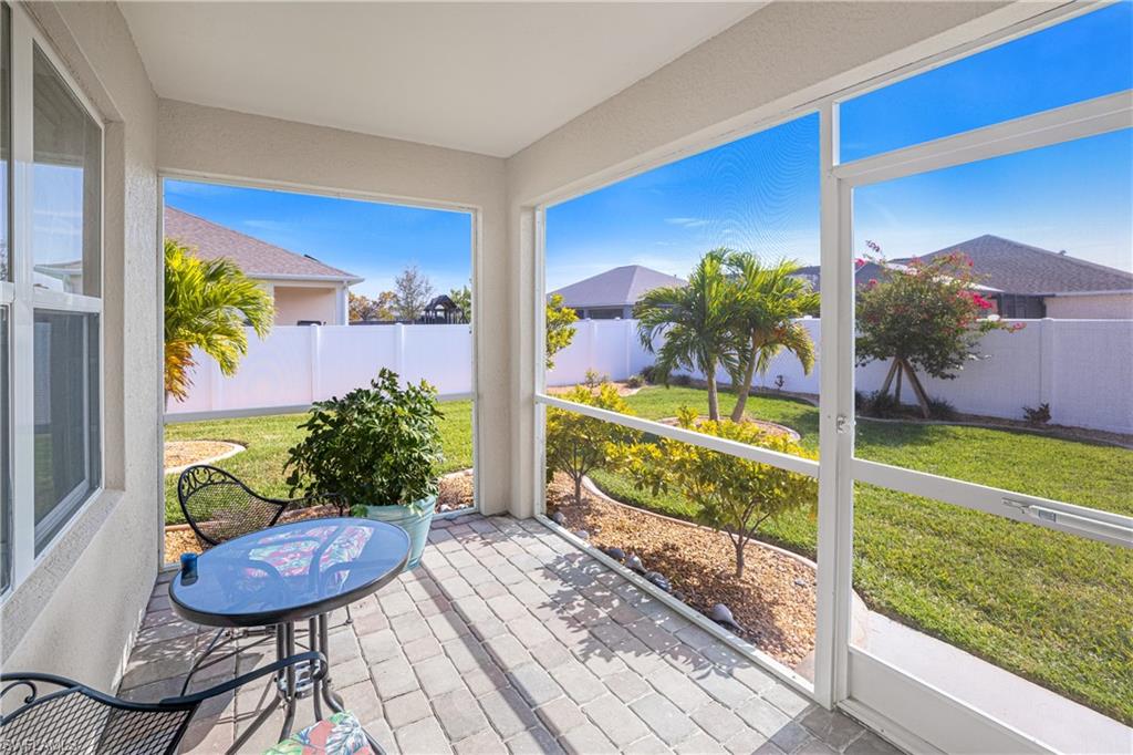 CAPE CORAL - Residential